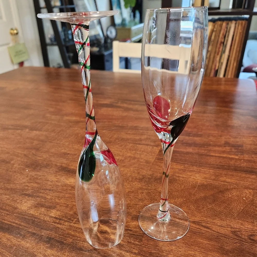 Set of 2 Pier 1 Swirl Stem Holiday Champagne Glass Flutes
